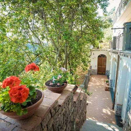 La Gemma Di Oda ve Kahvaltı Ravello